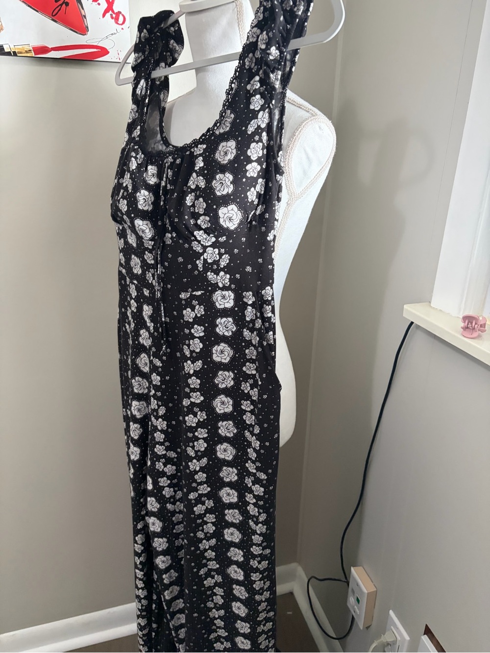 Derek Heart Black and White Floral Jumpsuit Romper